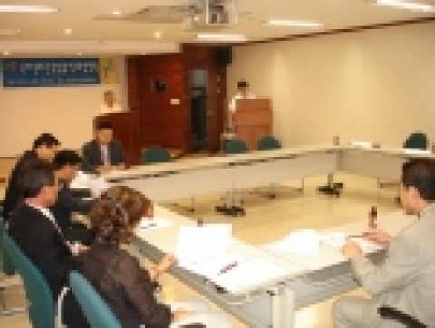 2005 국제문화관광상품대전엑스포 조직위원회(위원장 김완주/이남식)가 9월 9일 오전 10시 전주대 대회의실에서 각 분야별 위원 20명이 참석한 가운데 열려 2005 국제문화관광상품대전엑스포(안)을 최종 확정하였다.
