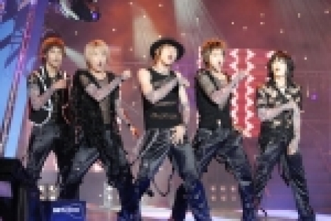 3일간 장르별 인기 뮤지션들이 펼치는 [멜론 쇼트렉 콘서트]