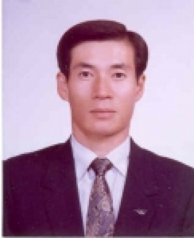 광주소방 항공대장 박창순(50세)은 민방위대 창설 제30주년을 맞이하여 국무총리 포상을 수상했다.