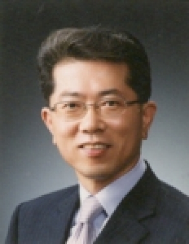 대우루컴즈 대표 윤춘기