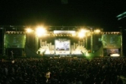 23일, ‘WCG 2005 한국대표 선발전’ 개막경기로 WCG 2004 스타크래프트 종목 금메달리스트인 서지훈 선수와 임요환 선수를 물리치고 본선에 진출한 이번 대회 돌풍의 주역, 안기효 선수의 불꽃 튀는 12강전이 진행되었다. 이날 개막전에는 게임팬을 비롯한 지역주민 약 5,000여명이 참관, 뜨거운 응원전을 펼쳤으며, 두 선수는 거듭되는 역전극을 펼친 끝에 서지훈 선수가 이번 대회 첫 승을 거머쥐는 쾌거를 달성했다.