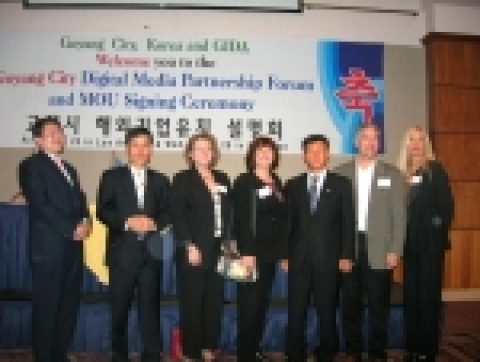 고양시(시장 강현석)는 현지시간 23일 오후 LA지역 Radisson Wilshire Plaza Hotel에서 20개 기업 50여명의 현지 방송영상산업 기업인이 참석한 가운데 고양시 방송영상산업 우수기업 유치 설명회를 성황리에 개최하였다.