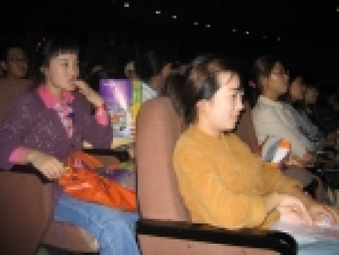채용포털 커리어는 26일 강원대 백령문화관에서 대규모 취업강의를 열었다.