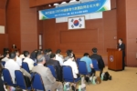 우리나라를 방문중인 중국 교육박람단이 9월 28일(수) 오전 전북대학교를 방문하였다.