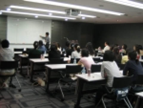 우리말의 훼손과 무분별한 외래어 사용이 빈번한 가운데, 지속적으로 바른 우리말 사용을 위해 다양한 활동을 벌이고 있는 (유)한국마이크로소프트 (사장 유재성)에서 오늘 (9월 28일