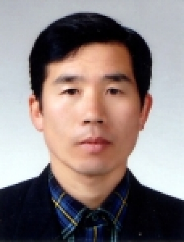 전국 기능경기대회에서 금메달을 획득한 김점만 씨와