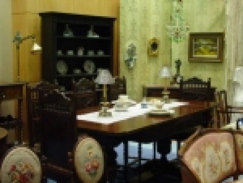 2005Antiques Fair 참여업체인 &#039;소피아앤틱&#039;