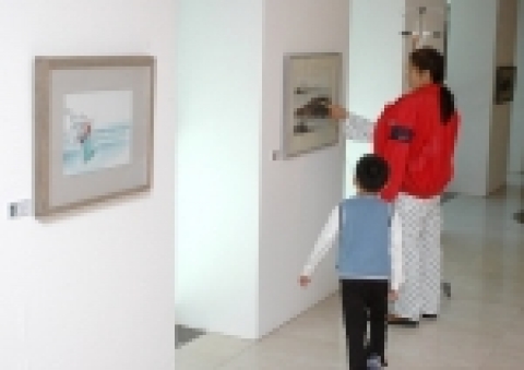 건양대병원은 10월 12일(수)부터 11월 1일(화)까지 2층 갤러리에서 현대갤러리(대전시 중구 대흥동) 소장품을 활용한 미술품 전시회를 개최한다.