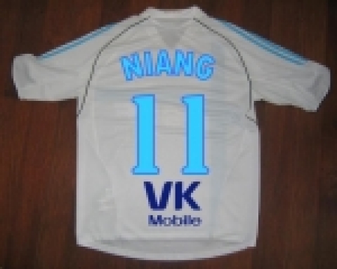 VK모바일이 뒷면에 새겨진 올림피크 마르세이유 공식 후원 유니폼