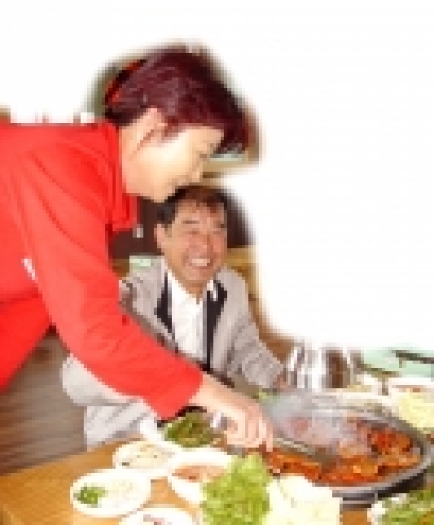 홍천원조화로구이 실내전경