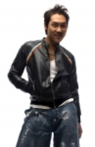 2005년도에 영화, 선데이 서울로 데뷔하였으며 현재 인디 영화 등에 출연중인 최민석씨