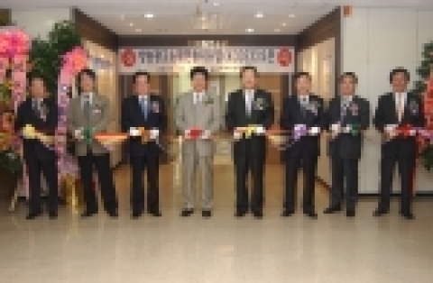 한국방송광고공사는 10월 25일 방송광고소재전송시스템(KODEX)을 오픈했다.