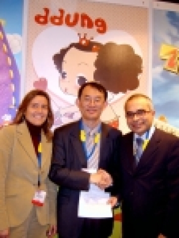 캐릭터라인의 김시범 사장은 포르투갈의 대표적인 라이센스 업체인 TBZ Licensing과 라이센싱 에이젼트 계약을 했다.