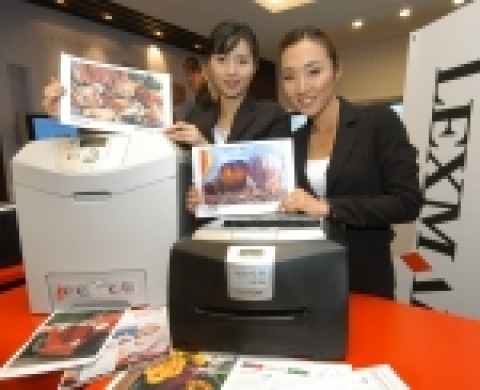 한국 렉스마크는 C522n 및 C524n의 컬러 레이저 프린터와 T642, T644, E240, E342n의 중 저가형 모노 레이저 프린터 등 6가지 제품을 새롭게 출시했다.