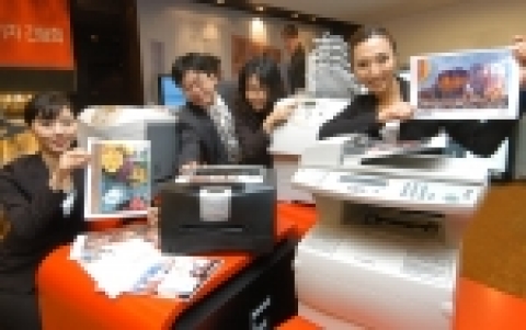 한국 렉스마크는 C522n 및 C524n의 컬러 레이저 프린터와 T642, T644, E240, E342n의 중 저가형 모노 레이저 프린터 등 6가지 제품을 새롭게 출시했다.