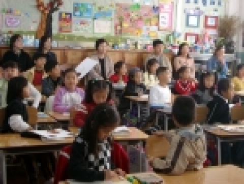 충남 청소초등학교(교장 김종대)는 11월 7일 ‘학부모 학교 방문의 날’을 운영,각 교실에서 마련된 ‘학부모 초청수업’으로 문을 열었다.