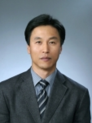 월간 문학저널 제28회 신인문학상 시 부문 당선자 전영관씨