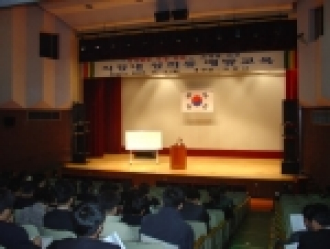 고양시는 8일 오전 시청 문예회관에서 (사)여성사회교육원 김희은 강사를 초빙 성희롱예방교육을 실시했다. 