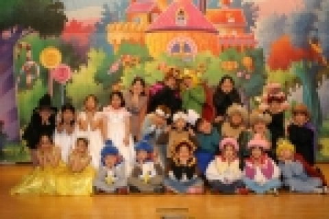 YBM/Sisa가 초∙중생을 대상으로 국내 영어 연수, ‘YBM영어 캠프’를 2006년 1월 2일부터 충남 아산에서 개최한다.