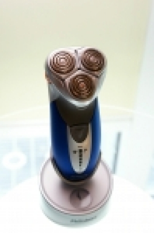 필립스전자가 필립스 면도기라인의 최첨단 최신 기종인 스마트터치 엑셀 (SmartTouch-XL)을 새롭게 출시했다.