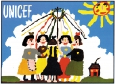 유니세프 최초의 카드. 지트카 샘코바 제작- 제2차 세계대전 직후인 1948년, 체코슬로바키아의 작은 마을에서 한 교장선생님이 마을에 음식과 의료품을 보내준 유니세프에 감사하는 그림을 학생들에게 그려보도록 하였습니다. 변변한 종이가 없어서 유리조각에 그림을 그려내는 어린이들도 있었으며, 그 중 7살 난 지트카샘코바(Jitka Samkova)라는 소녀의 그림이 포스터로 제작되어, 체코슬로바키아 전역에 배포되었습니다. 1949년 유니세프는 지트카의 그림을 크리스마스 카드로 만들어 관련 기관이나 후원자들에게 보냈는데 놀랄 만큼 좋은 반응을 얻게 되었습니다. 그것이 유래가 되어 유니세프는 기금 모금을 위해 매년 유니세프 카드를 제작하여 판매하기로 하였습니다.