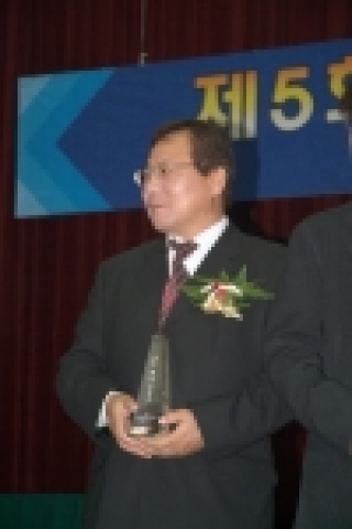하나투어는 25일 한국 IR협의회가 선정한 "제 5회 한국 IR대상"에서 우수상을 수상하였다.