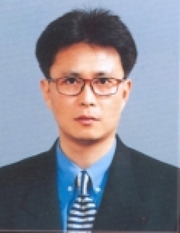 김용일 교수