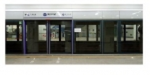 서울메트로에서 지난 10월 21일(금) 준공하여 운영하고 있는 2호선 사당역 스크린도어(PSD)가 설치된 이후 승강장과 대합실의 공기질 및 소음이 대폭 개선됐다고 밝혔다