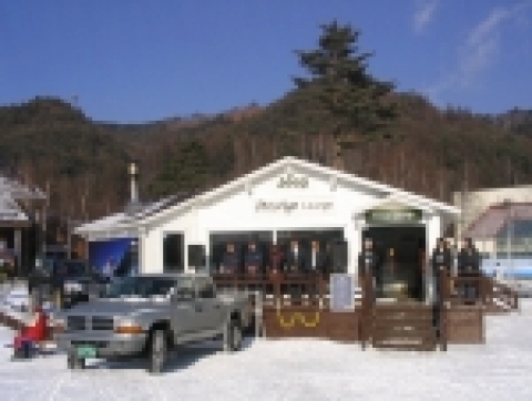 용평 리조트의 짚 프레스티지 라운지(Jeep Prestige Lounge)