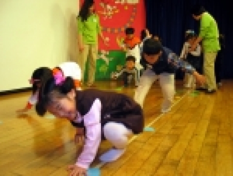 삼성어린이박물관은 겨울 방학을 맞이하여, 겨울 느낌을 주제로 어린이들의 감각을 발달시킬 수 있는 다양한 표현 활동을 진행한다.