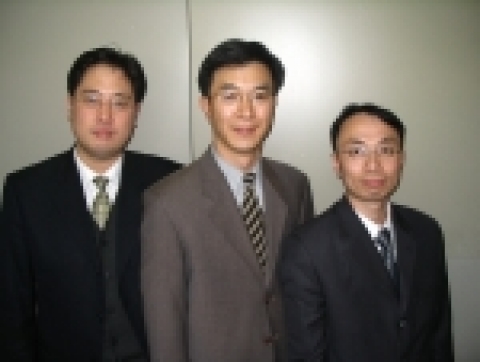왼쪽부터 이병건사무관, 이황서기관,황윤환사무관