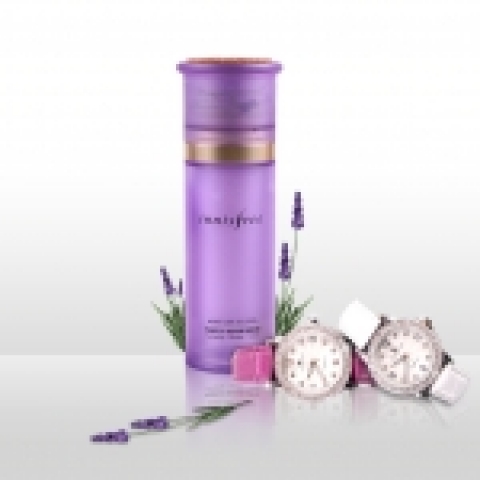 대한민국 최초의 웰빙 자연주의 화장품 브랜드 이니스프리(innisfree ㈜태평양)가 탄생 7주년을 맞이해 전국 마트의 이니스프리 매장에서 고객 사은행사를 개최한다.