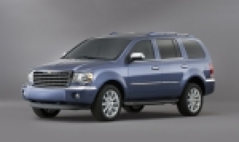크라이슬러 브랜드 최초의 SUV, 크라이슬러 아스펜, 디트로이트 모터쇼에서 선보여