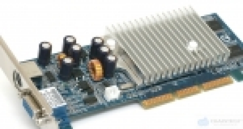 체인텍에서 엔비디아 FX5500 칩셋을 사용한 AGP용 로우프로파일 그래픽카드인 SL5500 을 출시했다.