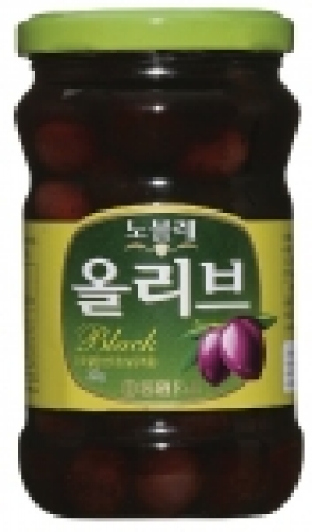 동원F&B에서 올리브 열매 제품인 노블레 그린올리브•블랙올리브를 내놓았다.