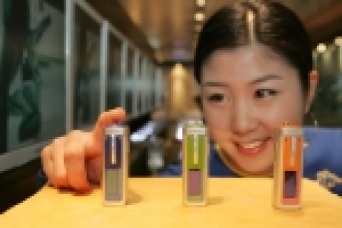 삼성전자의 밀리언셀러 MP3P, 2006년형으로 새롭게 선보여