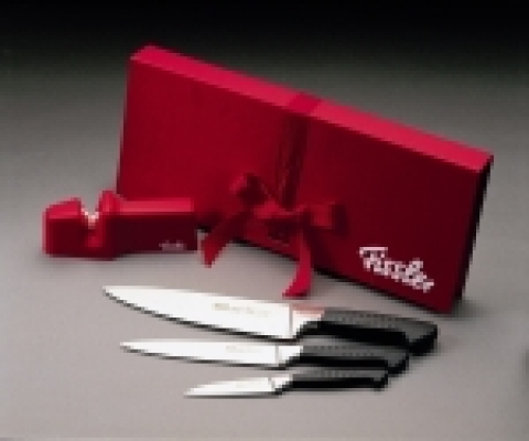 독일 주방용품 기업 휘슬러코리아(www.fissler.co.kr/ 대표: 김정호)는 다가오는 설을 맞아 '매직 나이프 3종 세트와 샤프너’를 출시했다.