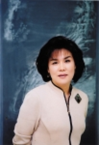 윤옥순 작가