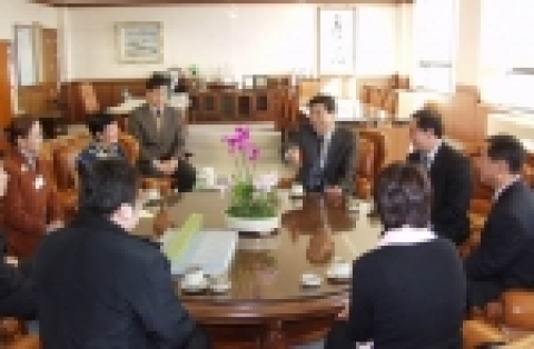 호남대는가 13일 자매결연대학인 중국 남경효장대학과 ‘전문인재 공동양성[2+2]’에 관한 협정을 체결하였다.