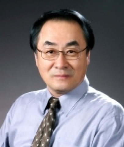 발모제품 전문업체 모라클의 부사장으로 임명된 탤런트 유승봉씨