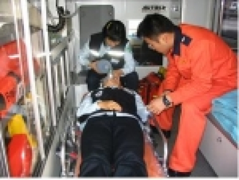 응급구조과 학생 실습 사진