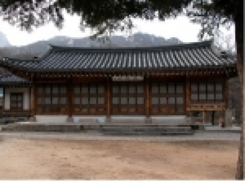  서울시가「이달의 서울시 문화재」로 선정한 봉황각 전경 