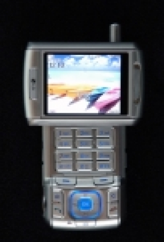LG전자가 이번 세빗에서 선보인 ‘WCDMA 지상파DMB폰(모델명: LG-V9000)’