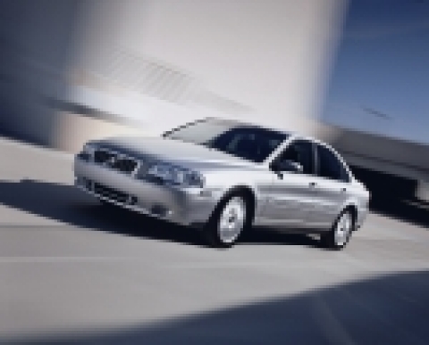 볼보의 최고급세단 S80