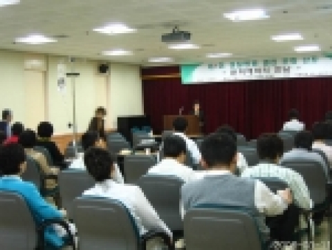 경찰병원은 지난 3. 11(토) 오후 3시, “제1회 경찰병원 열린 문화강좌”를 병원 2층 대회의실에서 실시했다.