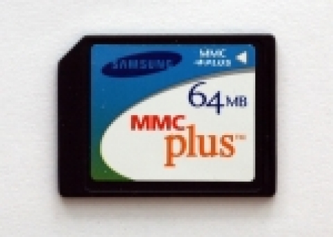 Samsung Enhances Performance of Memory Cards with OneNANDTM Fusion Memory