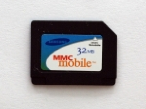 Samsung Enhances Performance of Memory Cards with OneNANDTM Fusion Memory