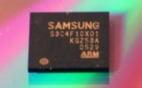 Samsung Delivers Complete Solution for Digital Broadcasting on Handheld Applications