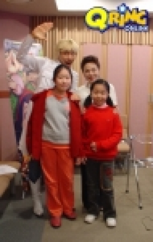 큐링온라인에서 진행된 <빨간 모자의 진실> 이벤트에 당선된 김혜나(11), 유나연(12)양은 지난 3월 17일 성남시 분당에 위치한 더빙 현장을 방문해 연예인 노홍철, 