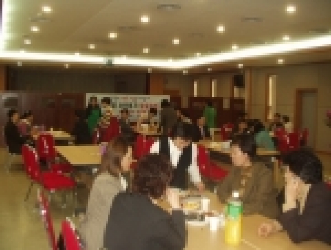 차 한잔에 이웃사랑 실천으로 불우이웃돕기 일일찻집 개최